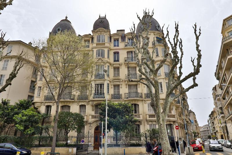 Hotel Victor Hugo Nice Bagian luar foto