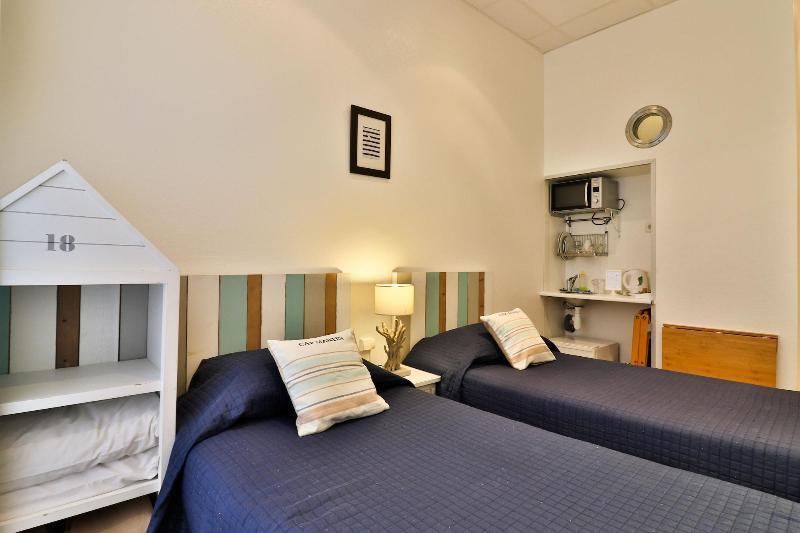 Hotel Victor Hugo Nice Bagian luar foto