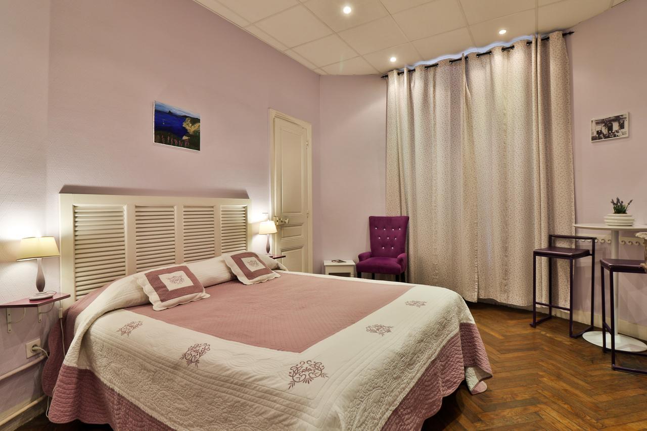 Hotel Victor Hugo Nice Bagian luar foto